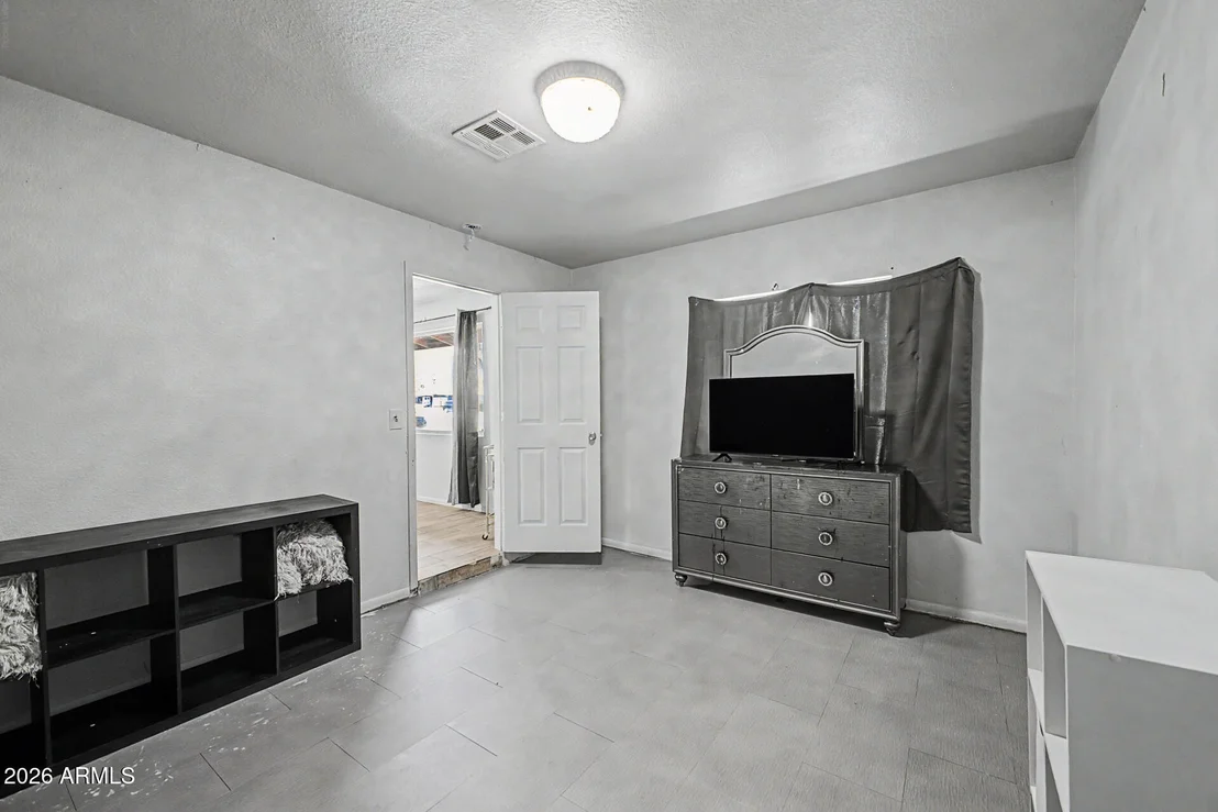 Photo of 4727 W OSBORN Road