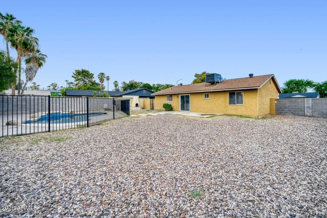 Photo of 1339 N HILLCREST Circle