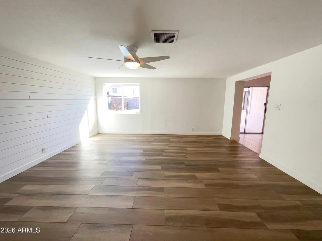 Photo of 4902 W WINDROSE Drive
