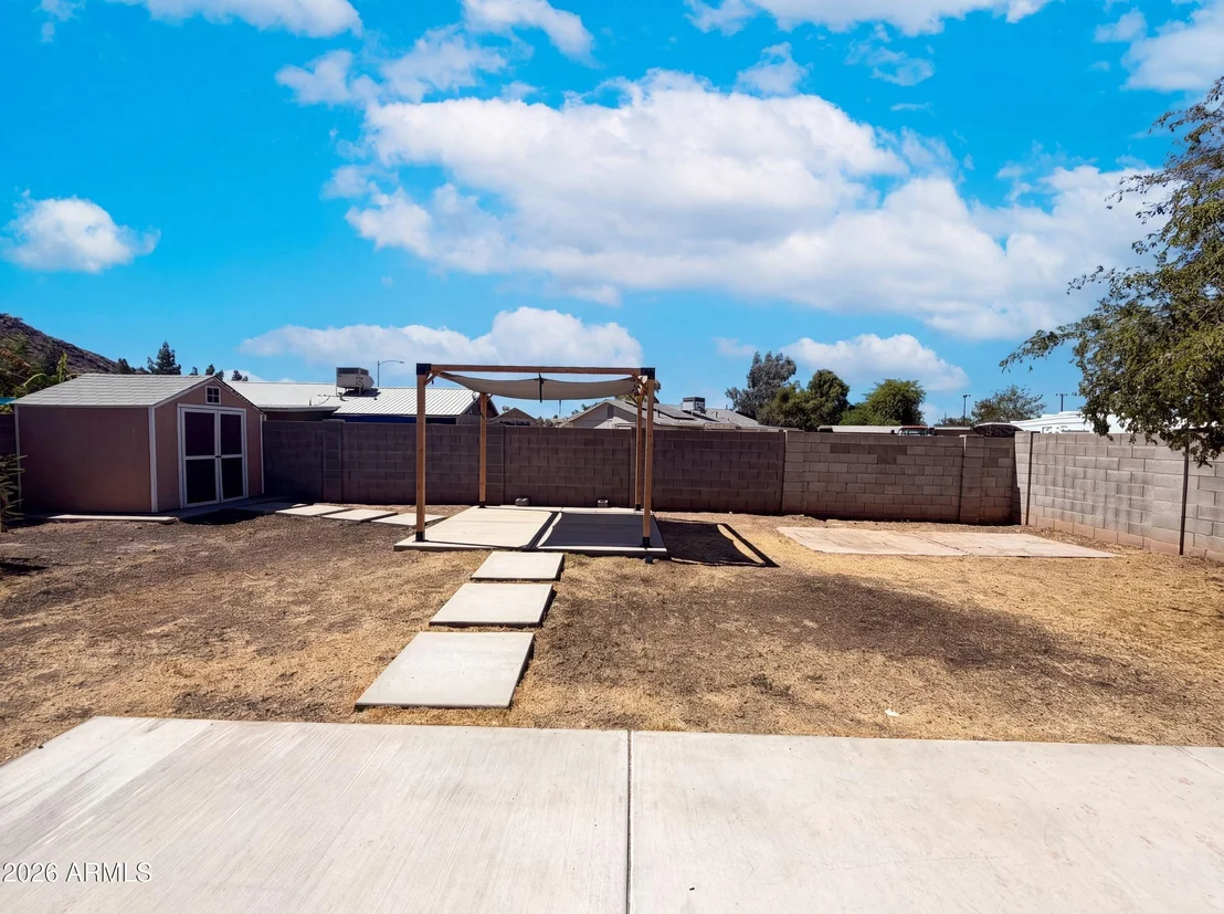Photo of 2027 W CORRINE Drive