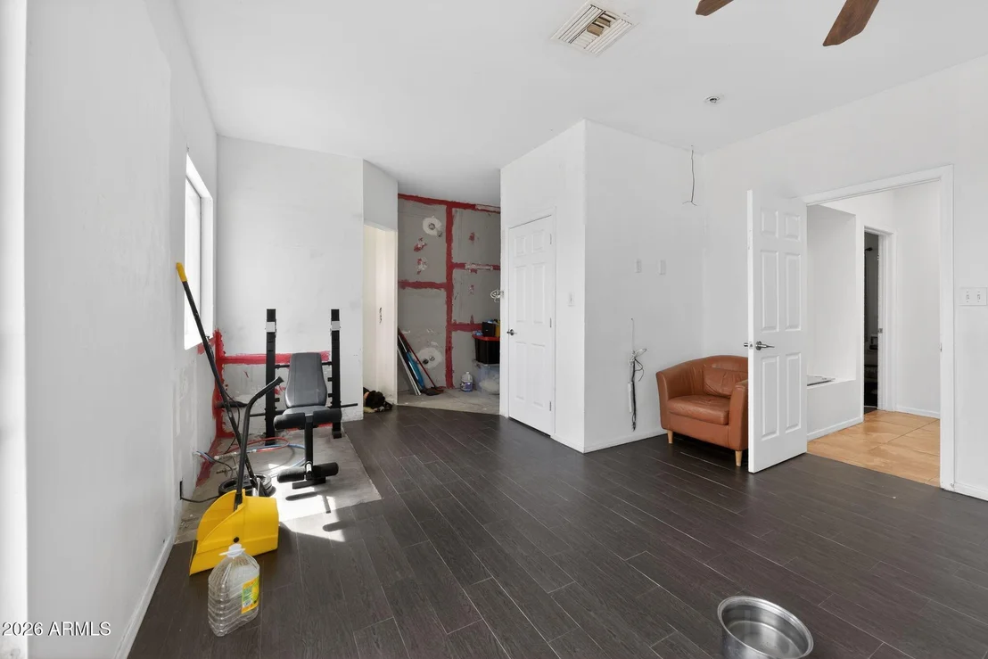 Photo of 277 Circulo Silva --