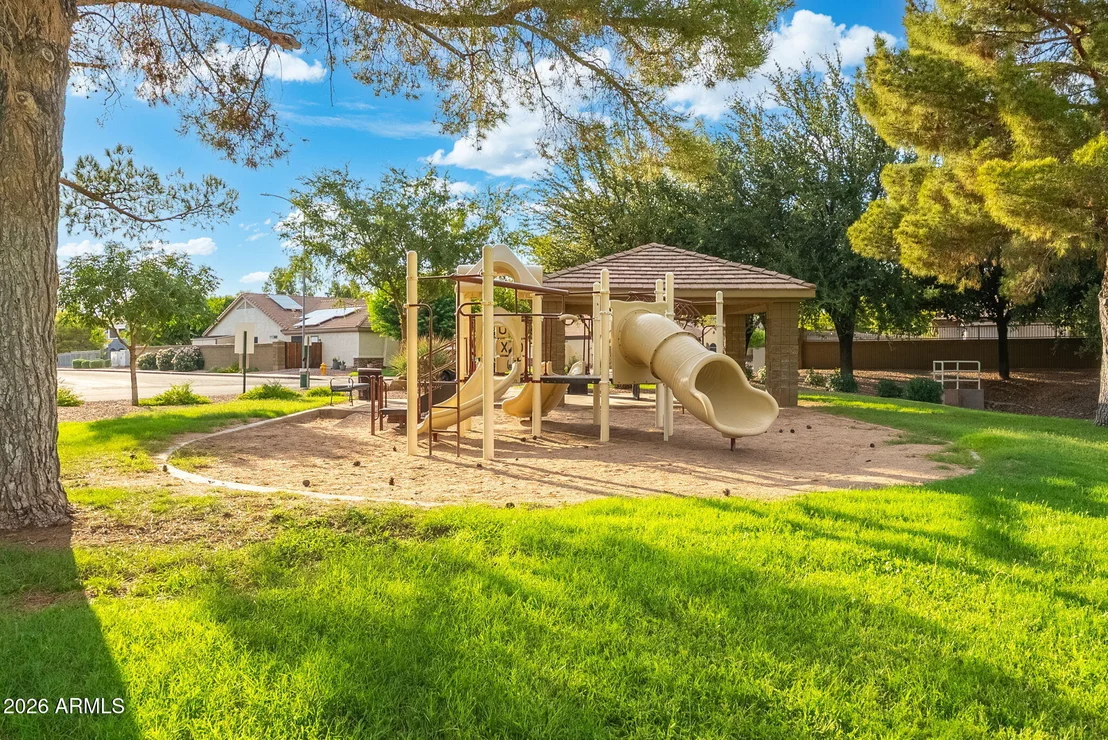 Photo of 5515 E GARNET Circle