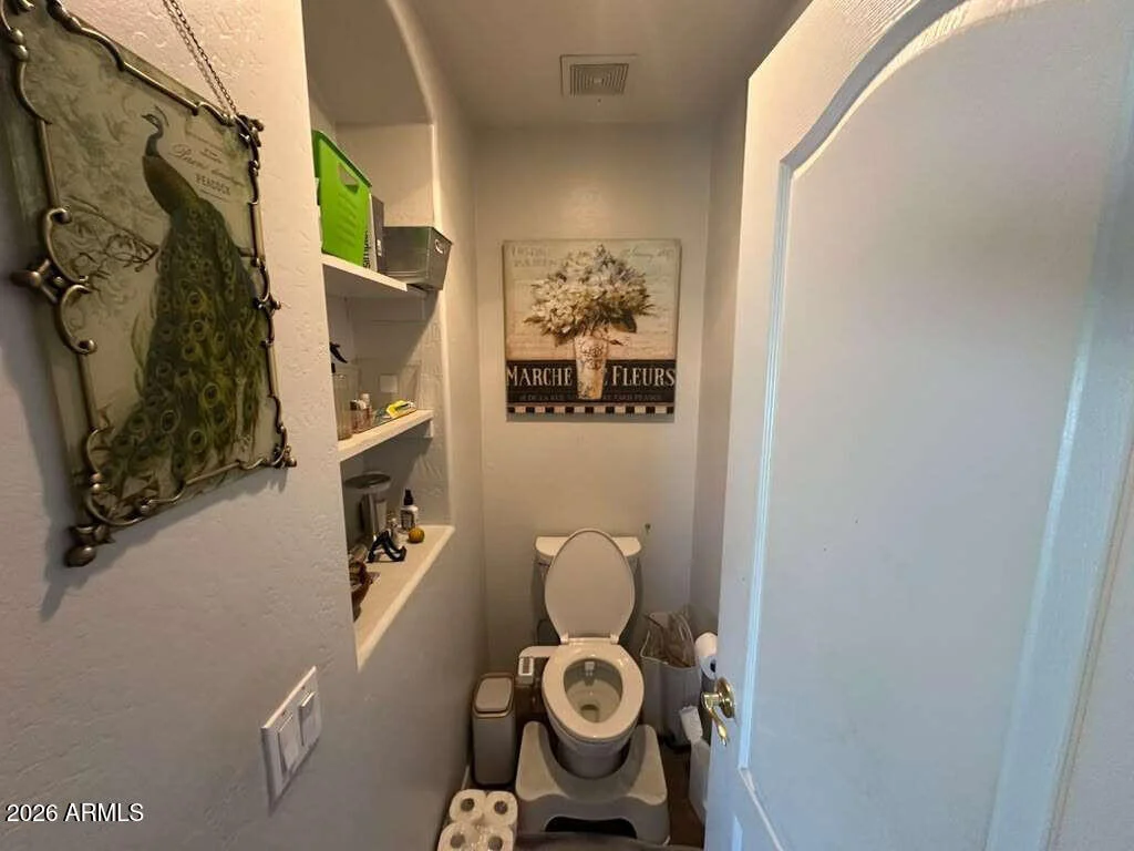 Photo of 17023 W IPSWITCH Way