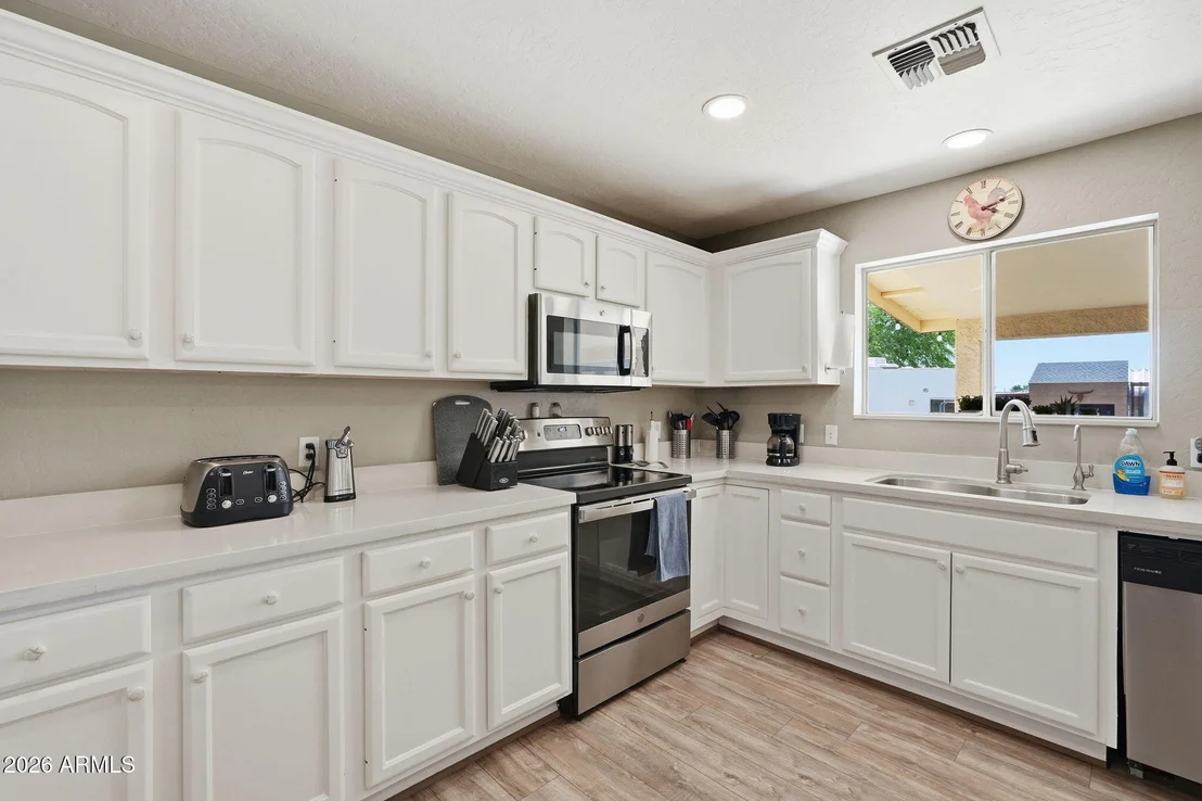 Photo of 1124 N 115TH Place