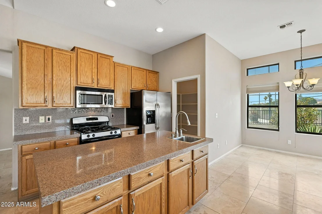 Photo of 2535 N PINNULE Circle