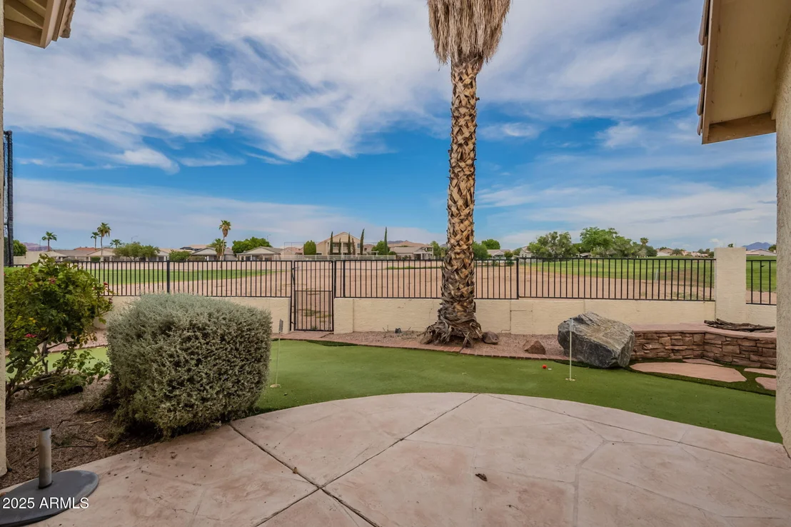 Photo of 2535 N PINNULE Circle