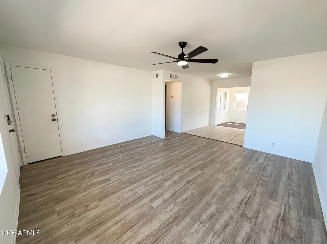 Photo of 639 N 57TH Place