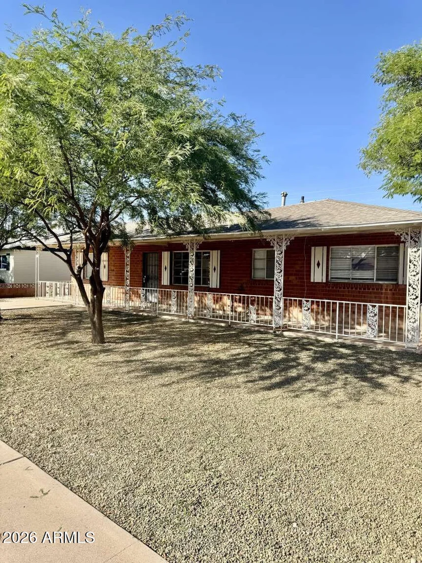 Photo of 3006 W STELLA Lane