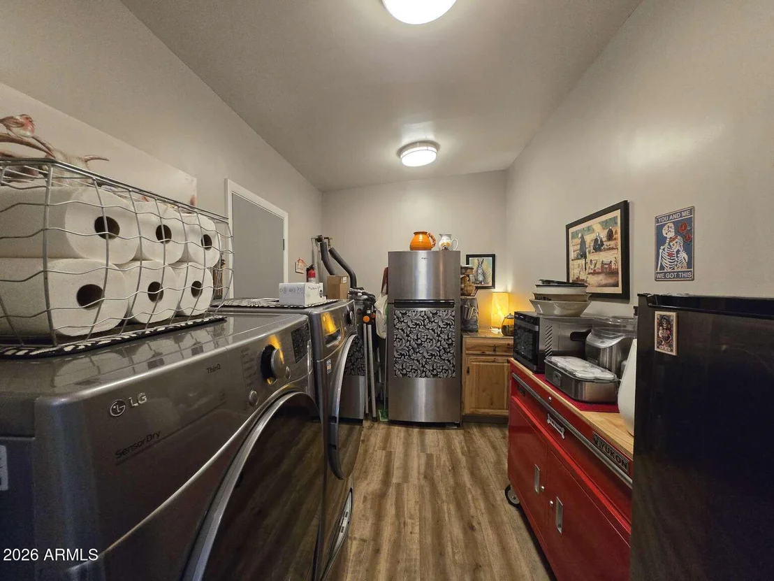 Photo of 501 W VISTA Street
