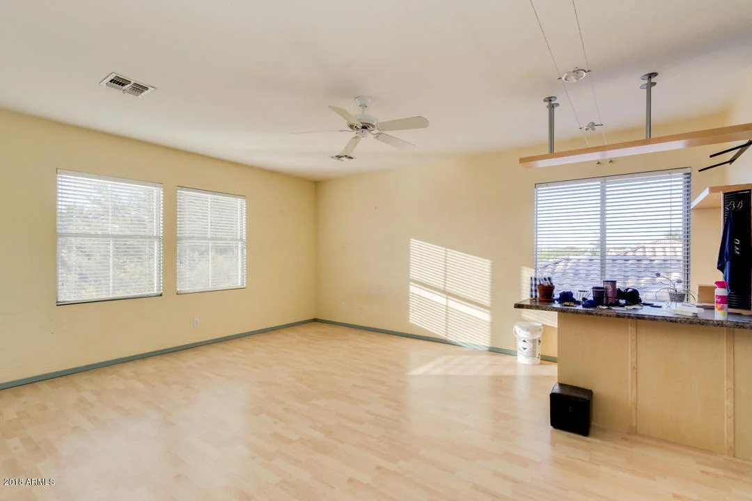 Photo of 43 N HOBSON Street
