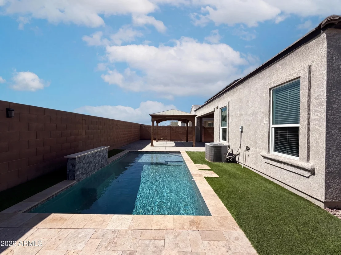 Photo of 2528 N COMISKEY Drive