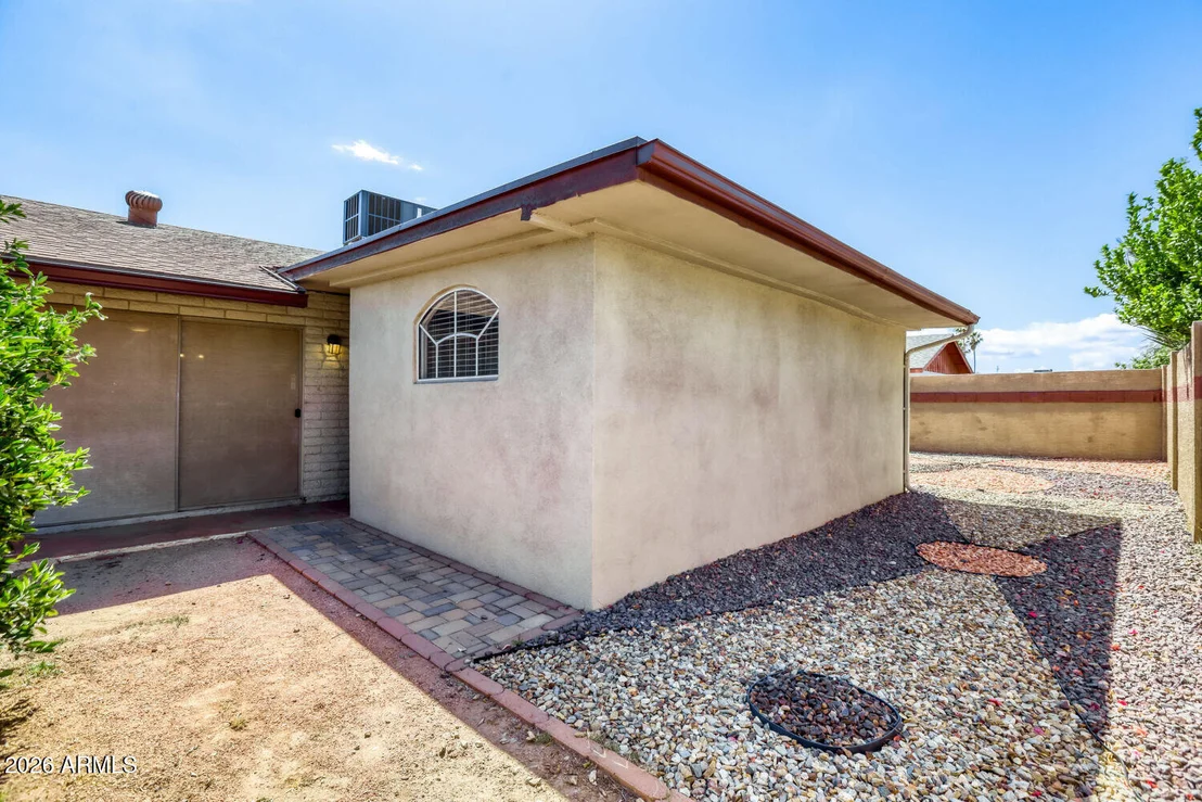 Photo of 6102 N 71ST Drive