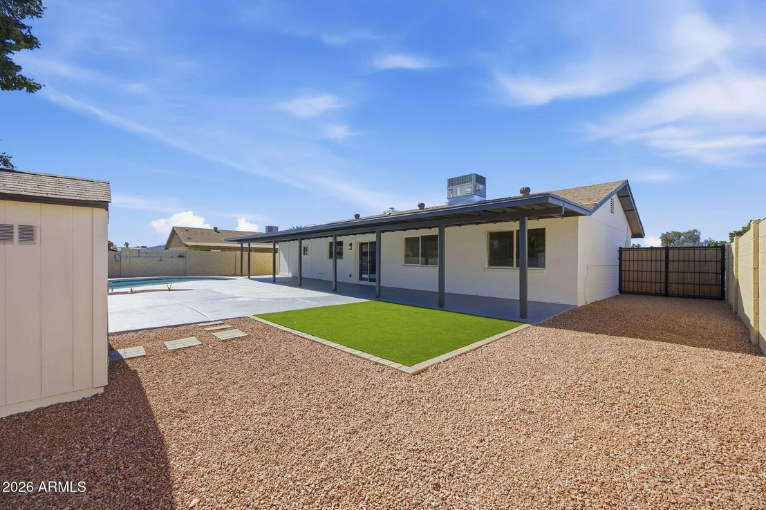 Photo of 1215 W WESCOTT Drive