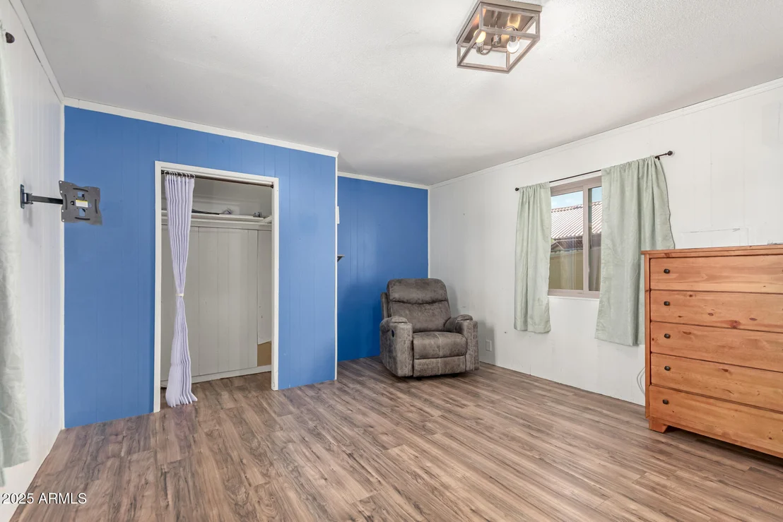 Photo of 1378 N WICKIUP Road