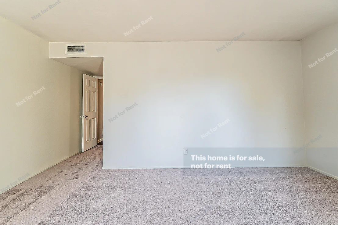 Photo of 906 W KEATING Avenue
