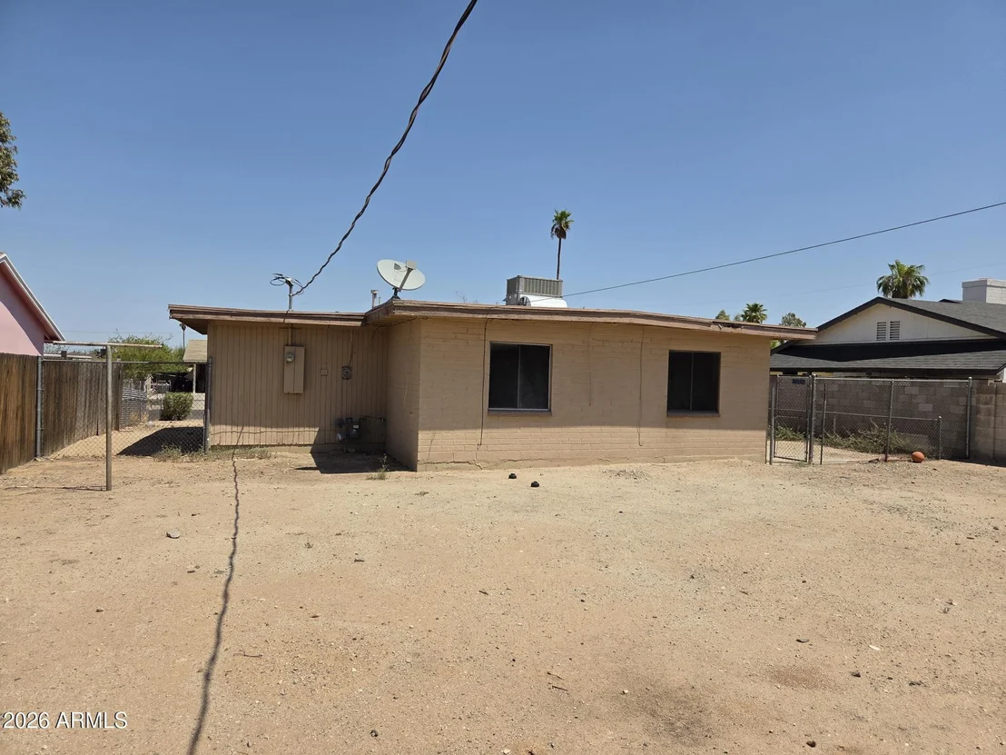 Photo of 309 W DESERT Drive