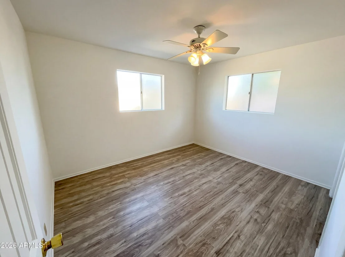 Photo of 639 N 57TH Place