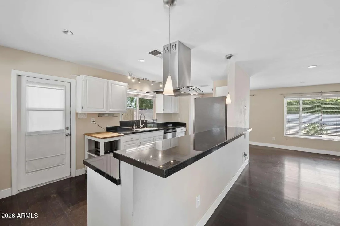 Photo of 3817 N 49TH Place