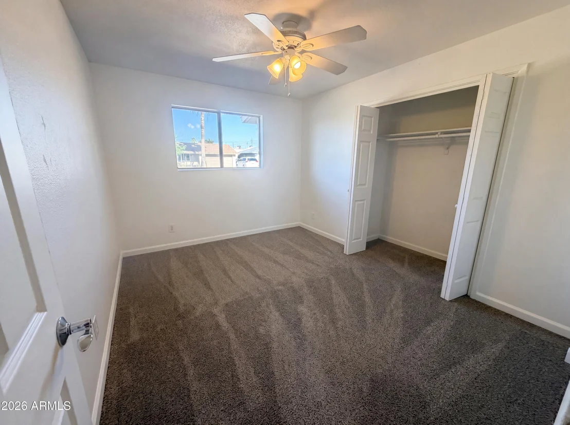 Photo of 438 N ASH --