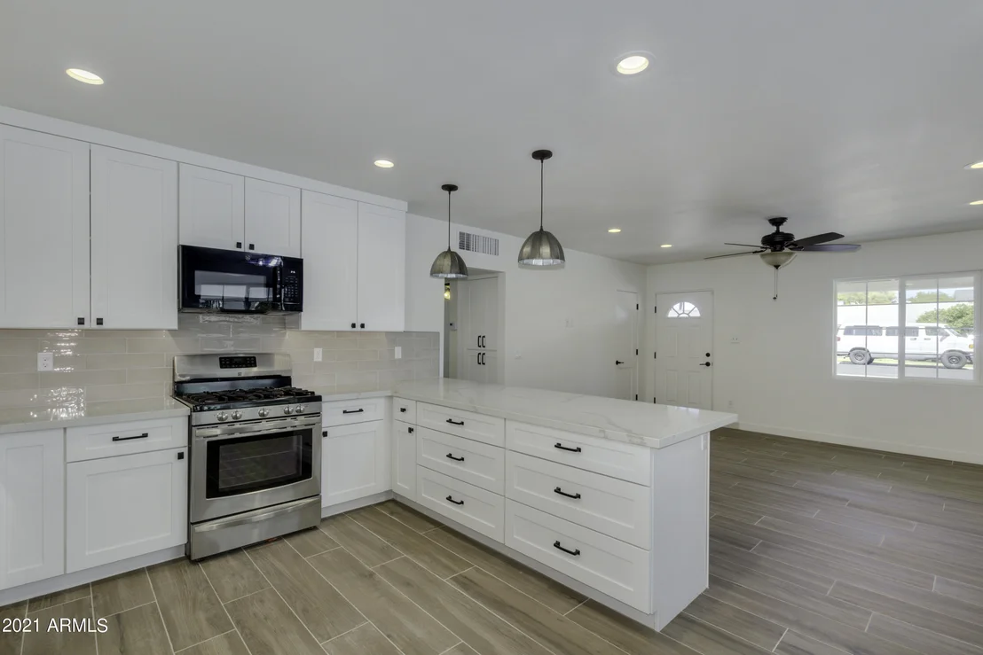 Photo of 3232 N 27TH Place