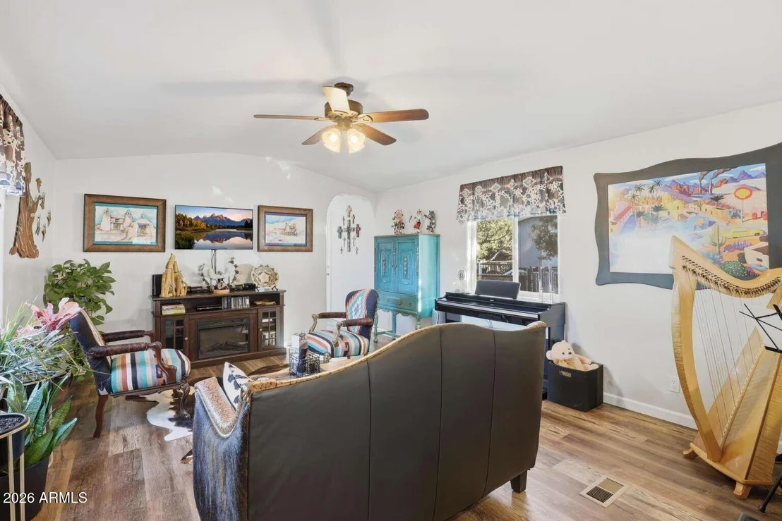 Photo of 110 E PINE Street
