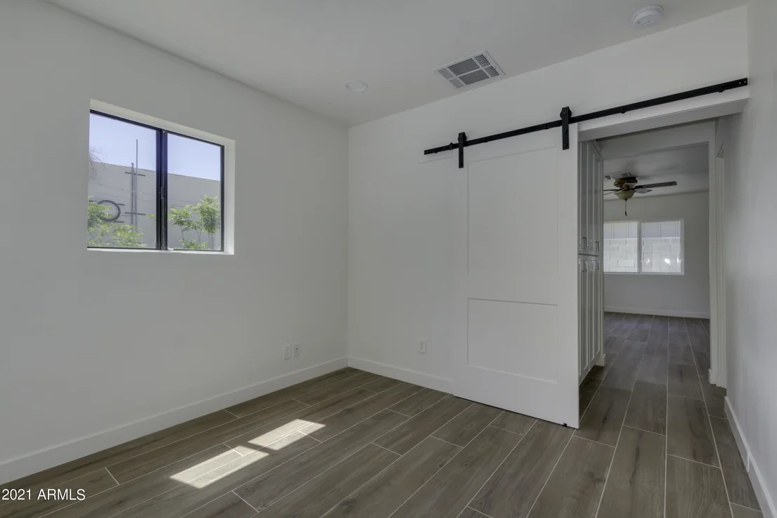 Photo of 3232 N 27TH Place