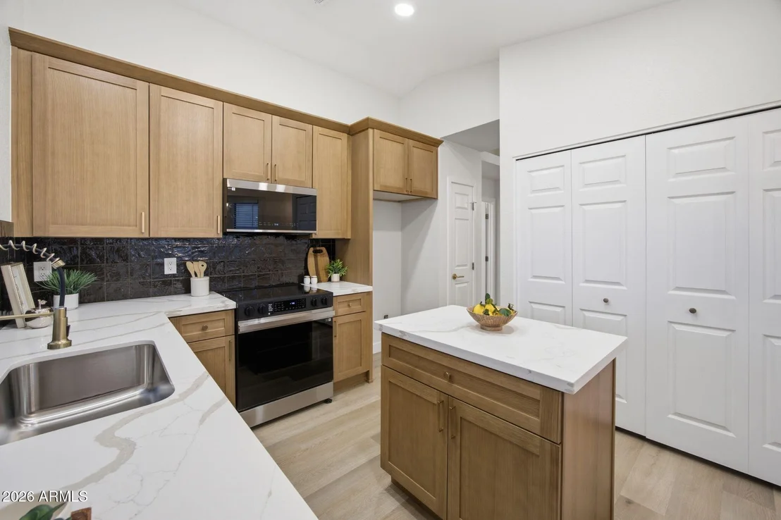 Photo of 4035 W ELECTRA Lane