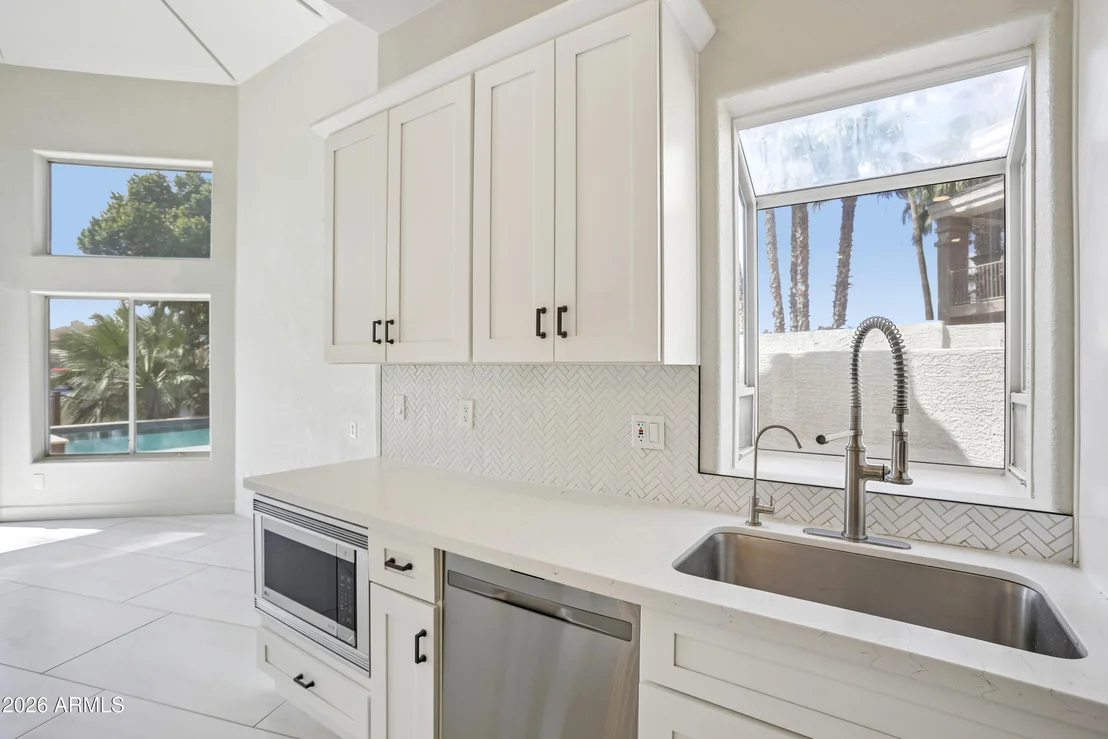 Photo of 1401 W SANDPIPER Drive