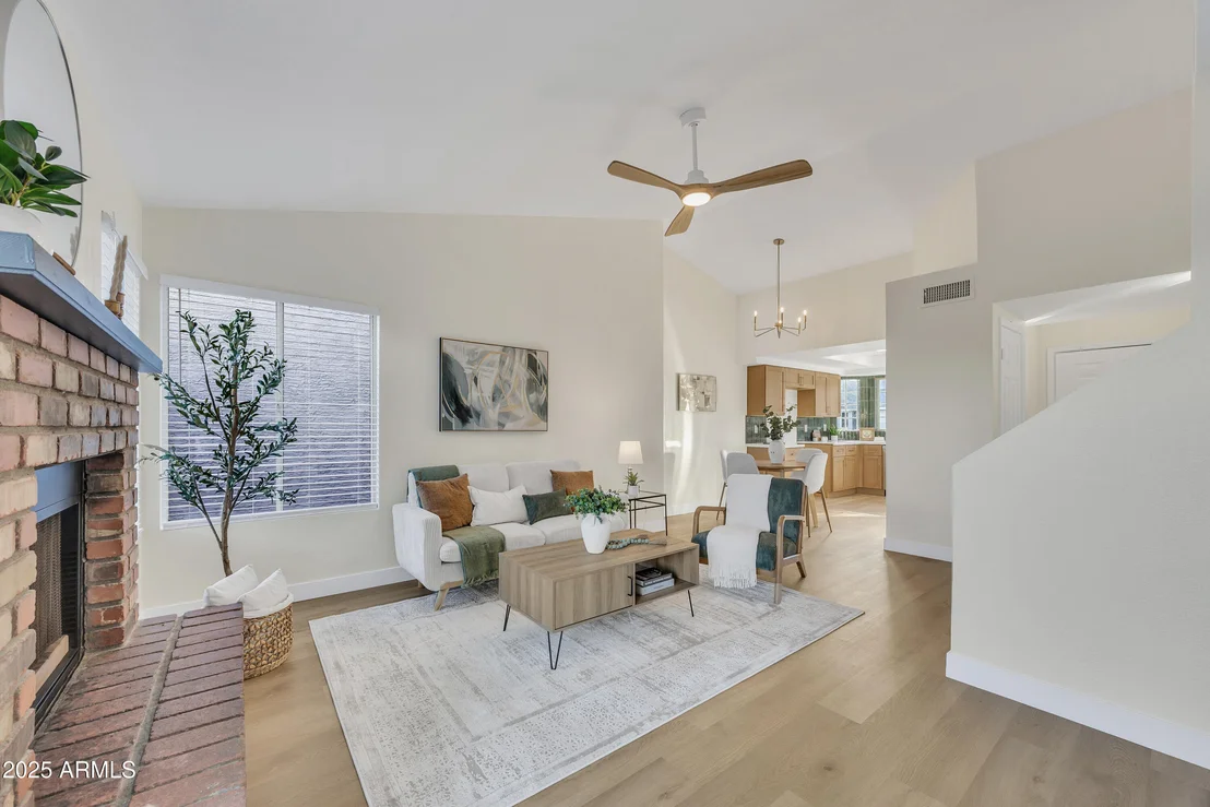 Photo of 18633 N 4TH Avenue