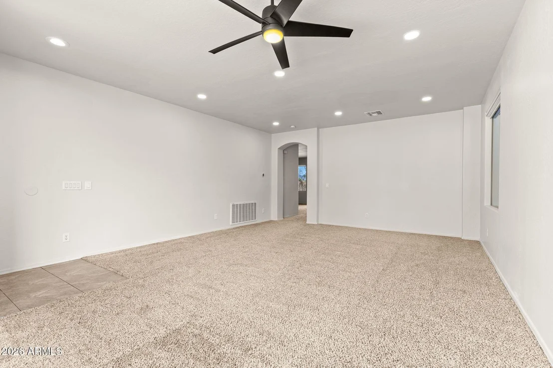 Photo of 5617 W CARSON Road