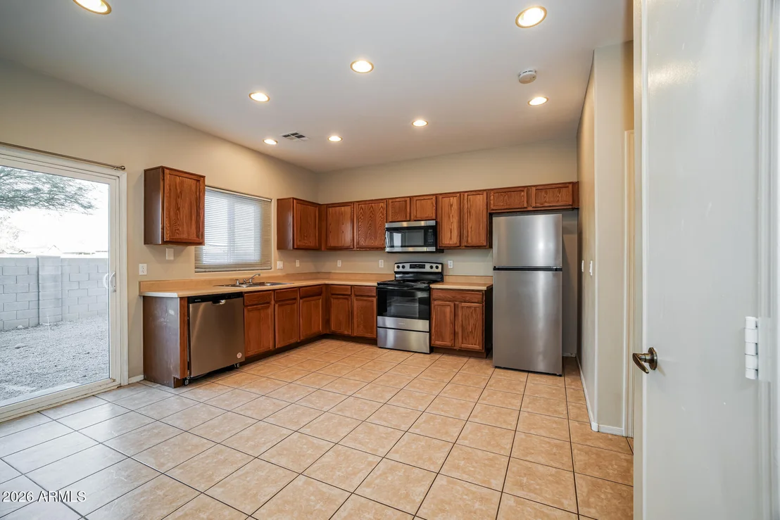 Photo of 5015 S 6TH Way