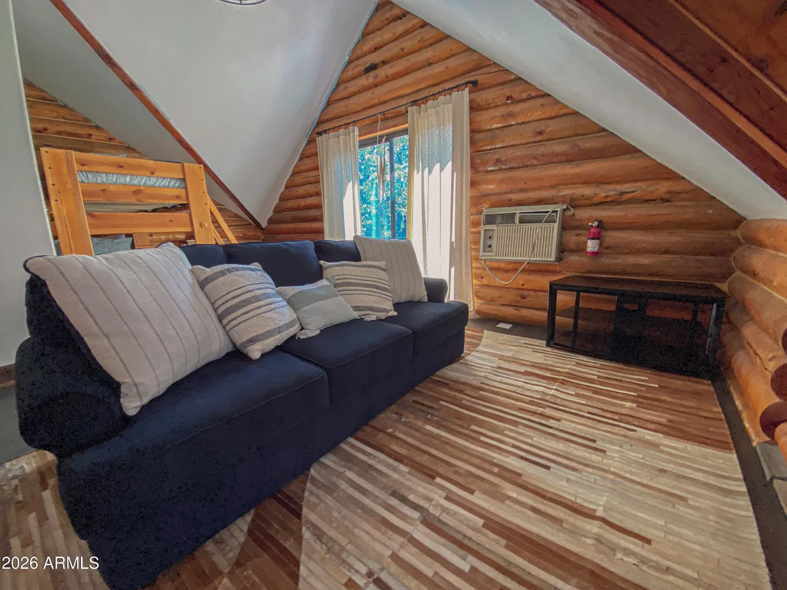 Photo of 6653 W RIDGE Road