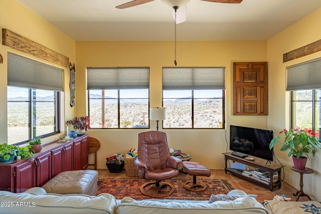 Photo of 42617 HOVATTER Road