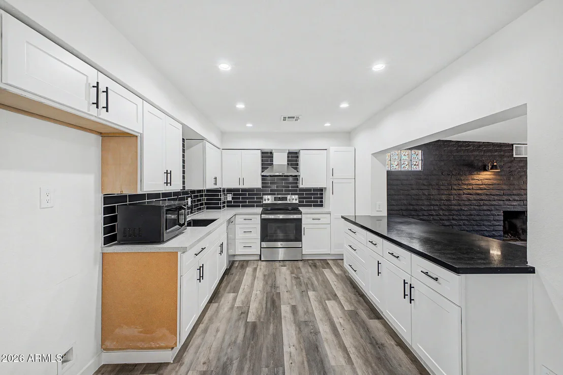 Photo of 3030 N 64TH Drive