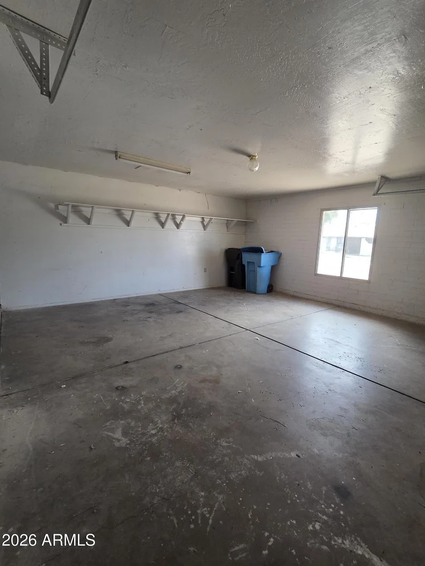 Photo of 3740 W REDFIELD Road
