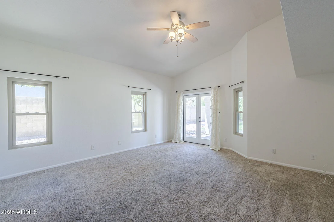 Photo of 15828 N 10TH Place