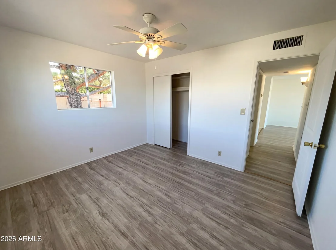 Photo of 639 N 57TH Place