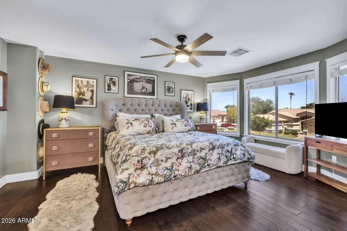 Photo of 1371 E JASPER Drive