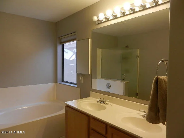 Photo of 1007 E IRMA Lane