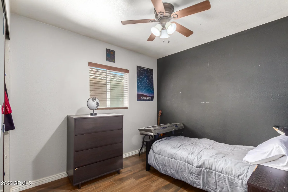 Photo of 8714 W GRANADA Road