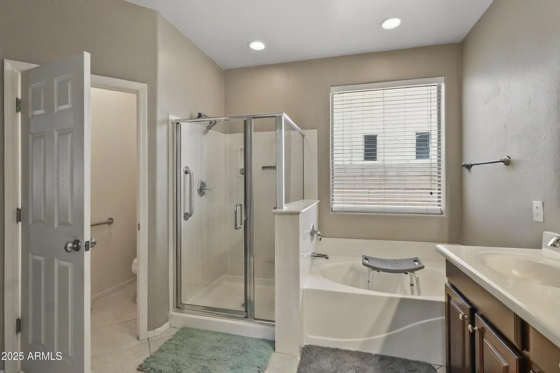 Photo of 43415 W LINDGREN Drive