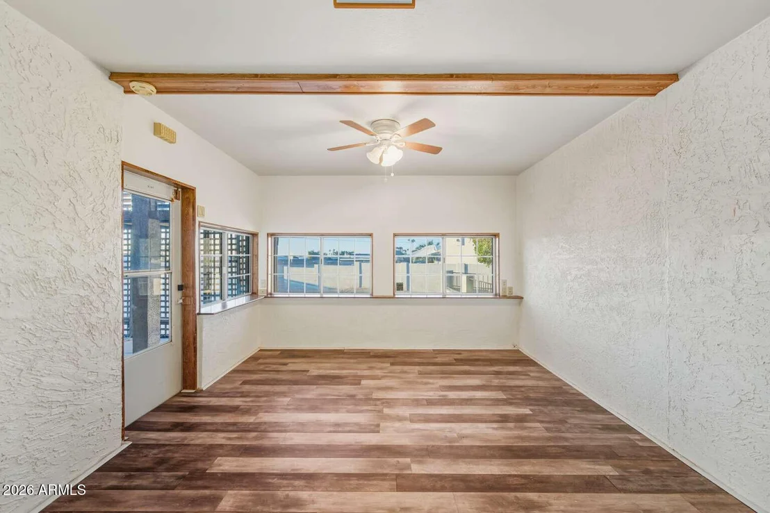 Photo of 6120 E AUGUSTA Circle