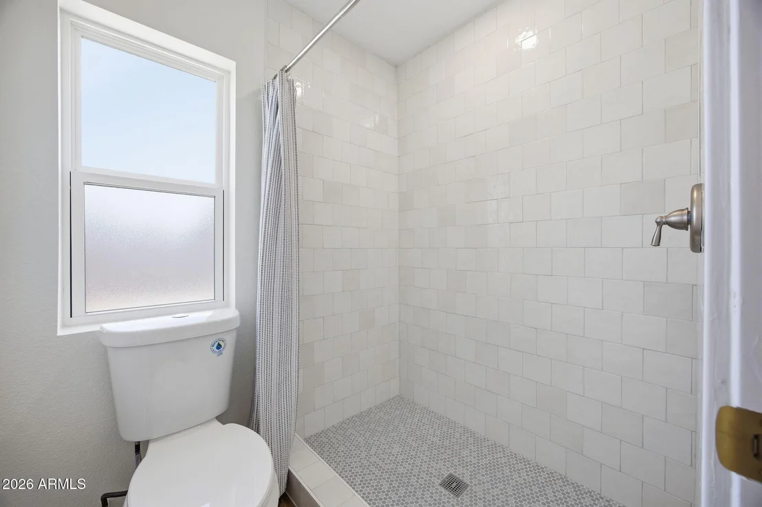 Photo of 4605 W ECHO Lane