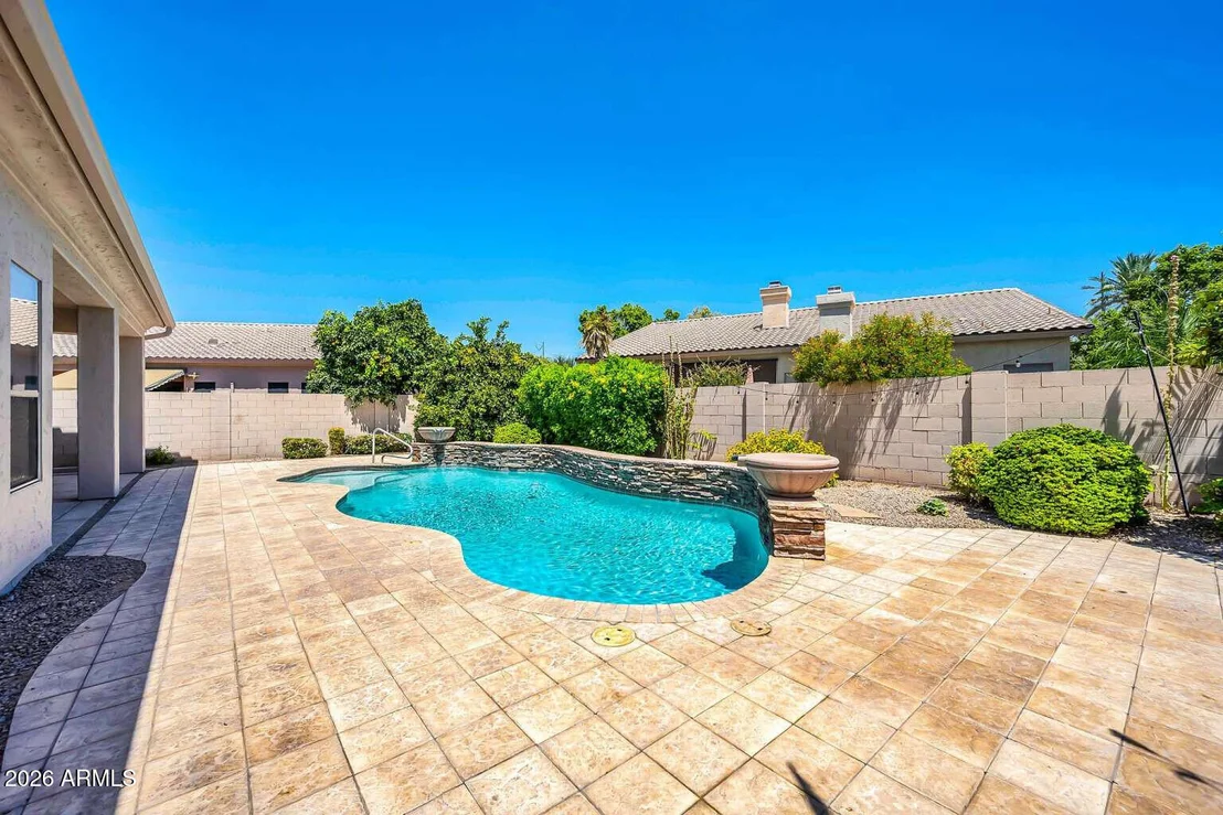 Photo of 1860 E STEPHENS Drive