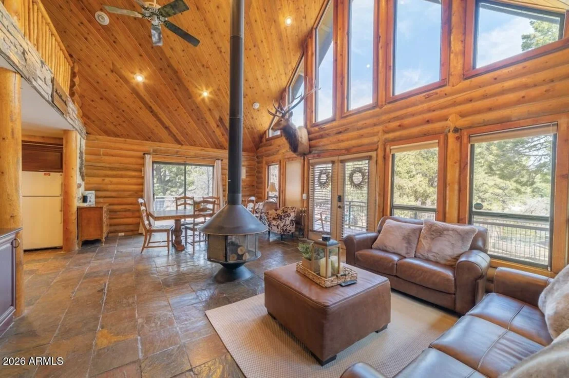 Photo of 6653 W RIDGE Road