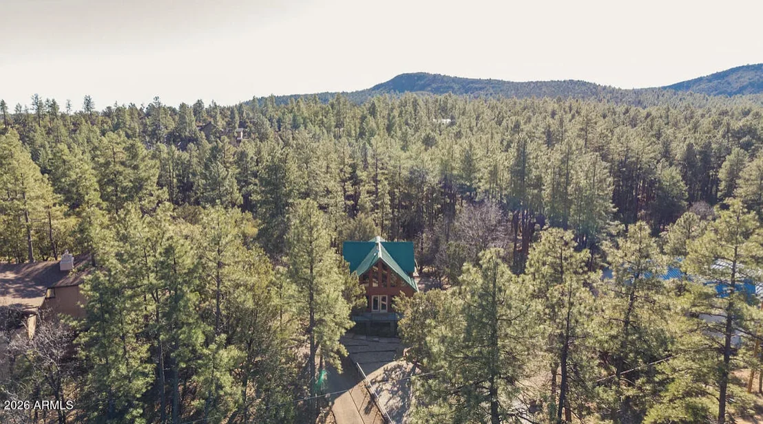 Photo of 6653 W RIDGE Road