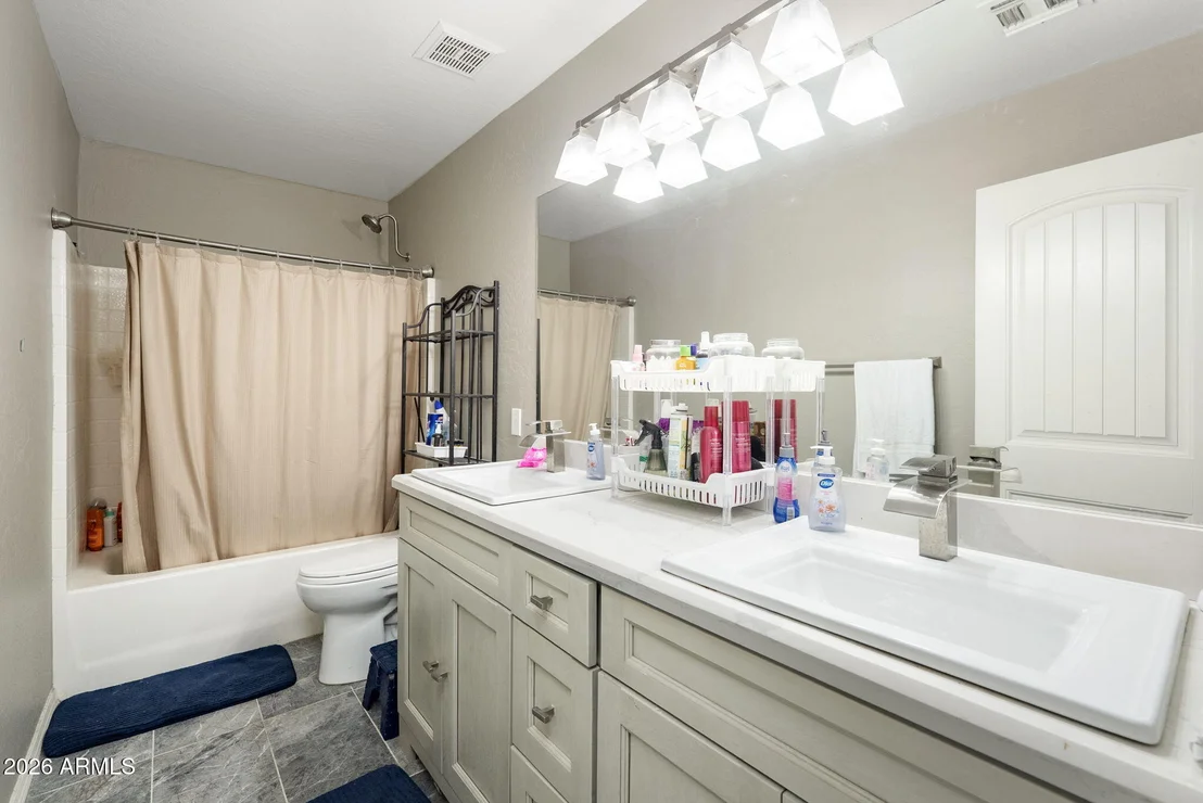 Photo of 732 S VALLE VERDE --