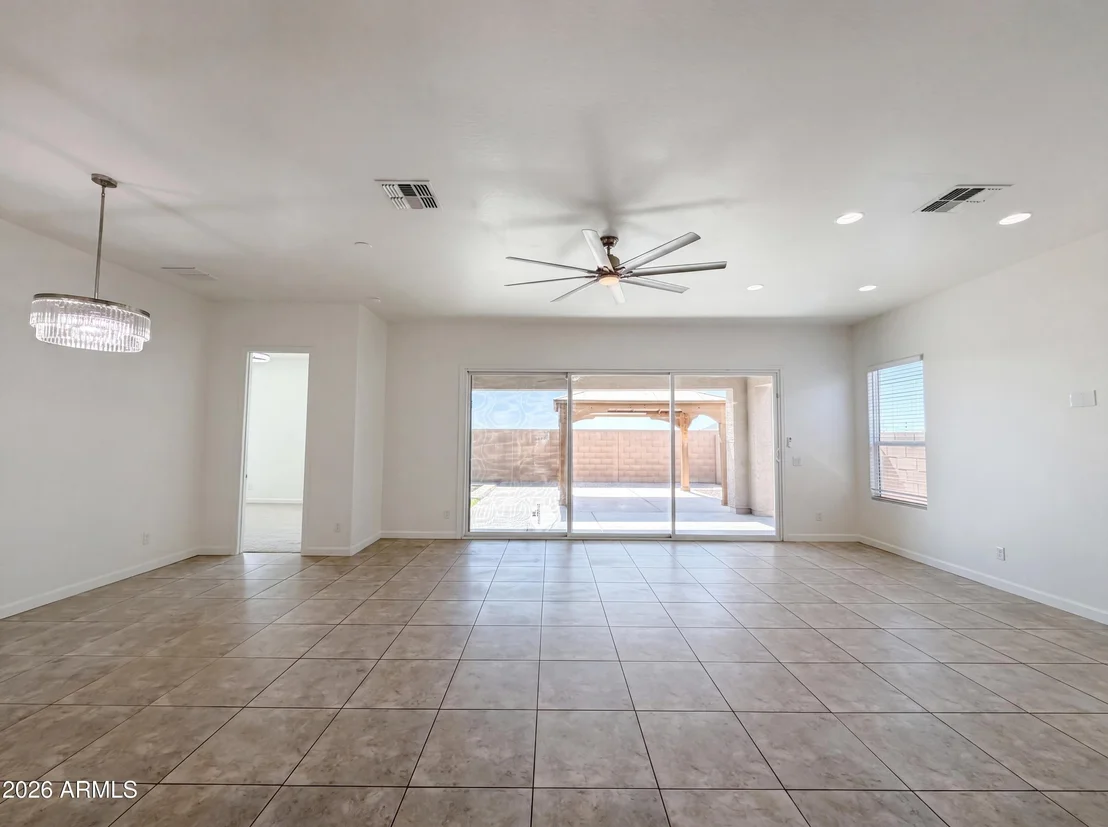Photo of 2528 N COMISKEY Drive