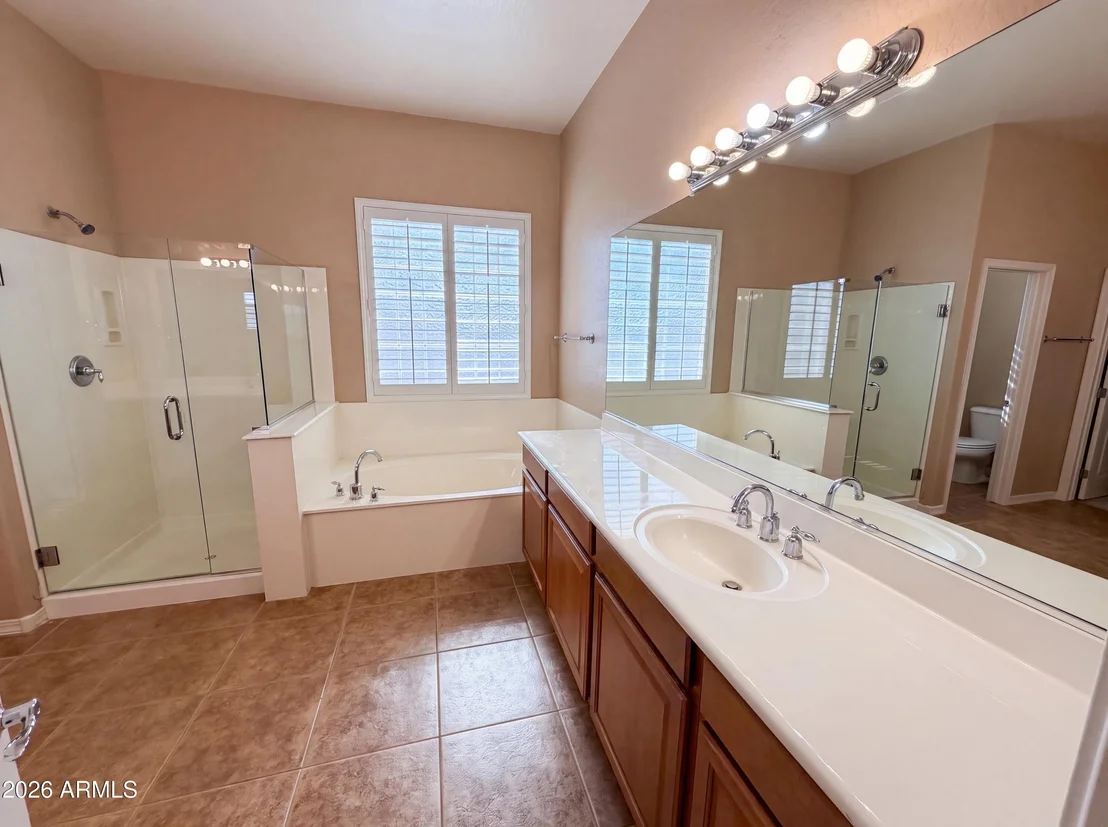 Photo of 3080 E POWELL Way