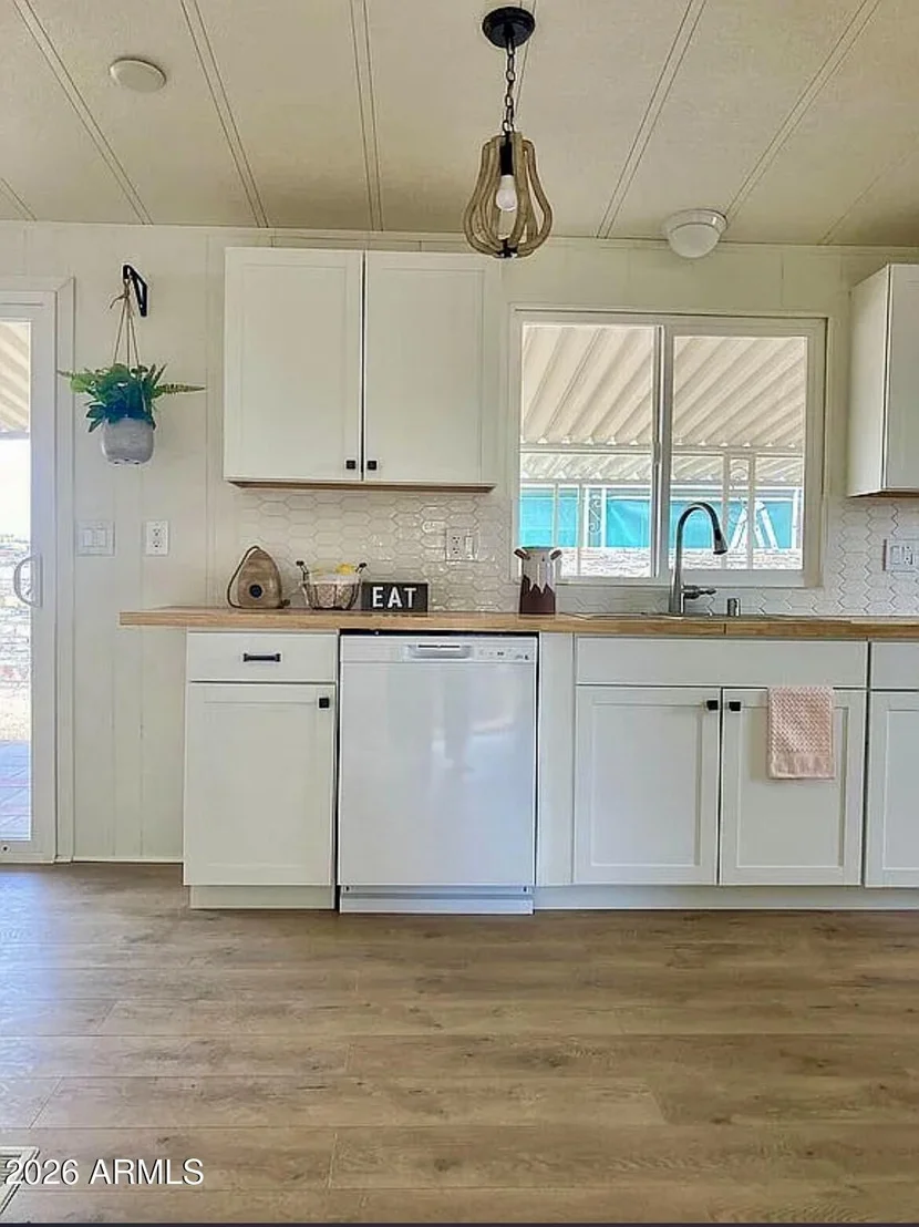 Photo of 13245 E 39TH Way